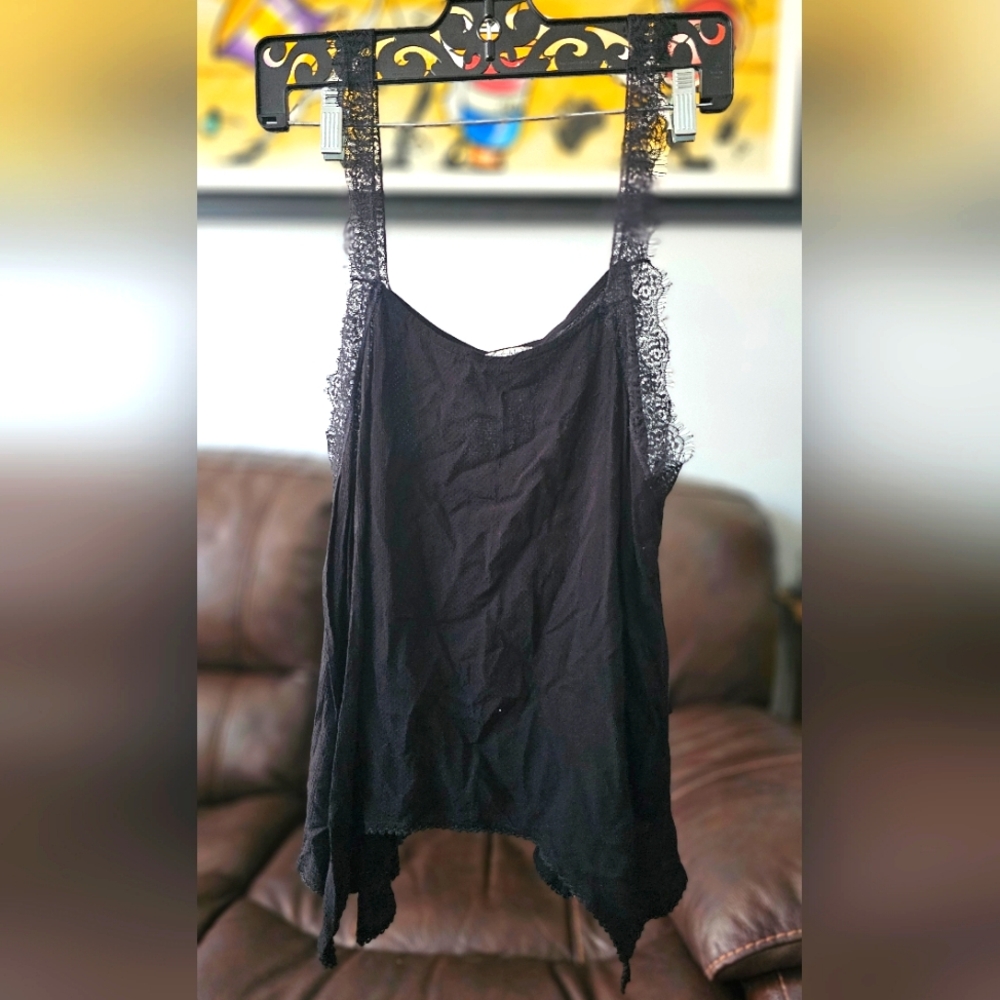 Free People intimately tank top w/ lace trim sz XS